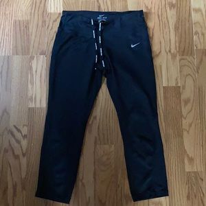 Nike Dri-Fit Capri Leggings